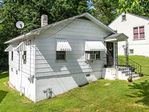 2nd image of 403 Christiana Street