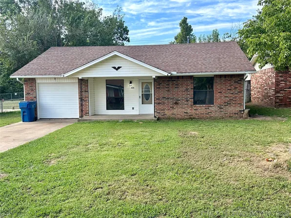 1531 E Oak St, Cushing, OK 74023