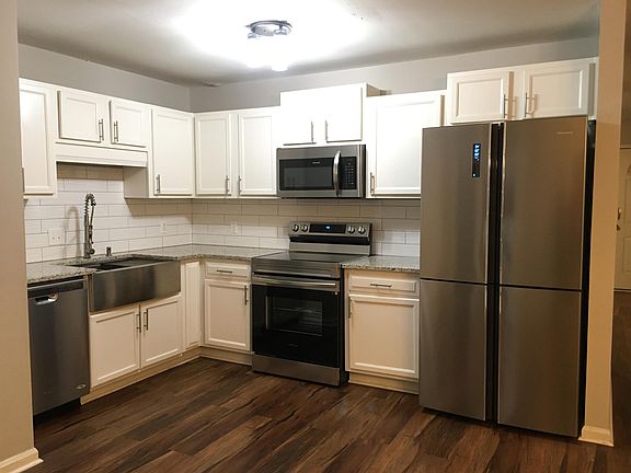 2nd image of 286 Westland Way SW