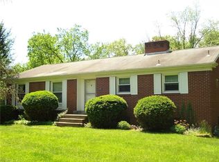 1113 Powers Run Rd, Pittsburgh, PA 15238