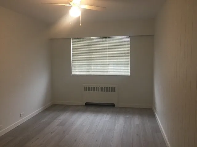1475 W 11th Ave — Photo 14