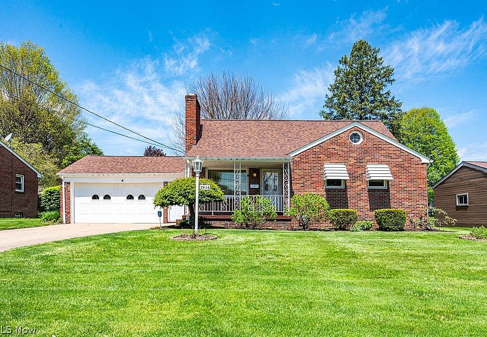 1st image of 2834 Peacock Dr