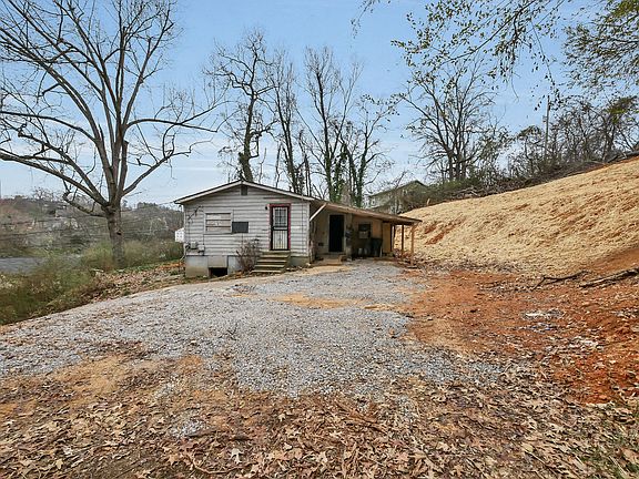 2nd image of 975 Beason Dr