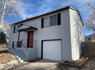 3278 Foxridge Dr, Colorado Springs, CO 80916