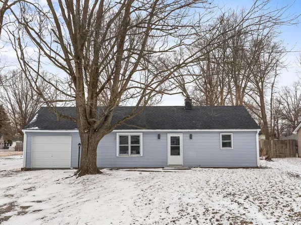 902 Houston Dr, New Haven, IN 46774