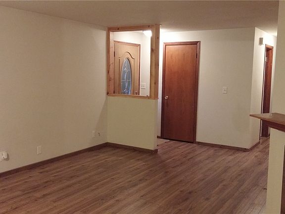 5th image of 20406 96th St E