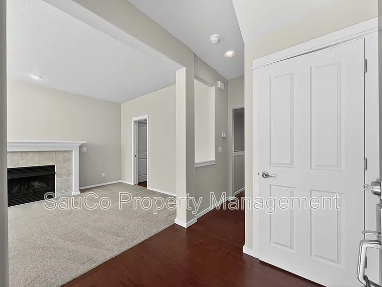7261 NE Stoneybrook St — Photo 6