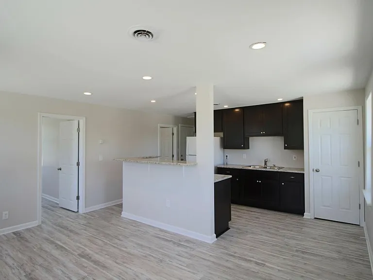 4023 E Elm Rd — Photo 1