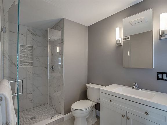 5th image of 341 High St #2