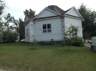 500 N Central Ave, Kenmare, ND 58746