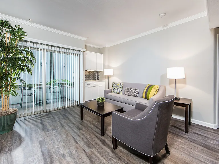 2 bdrm-2610