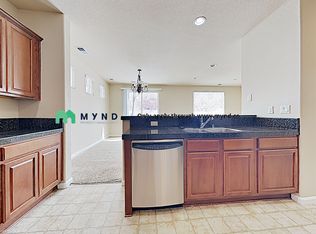 11028 Lamour Ln, Reno, NV 89521