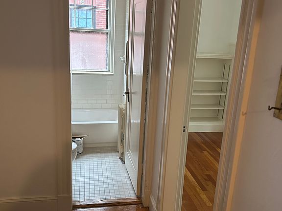 Walkin front door