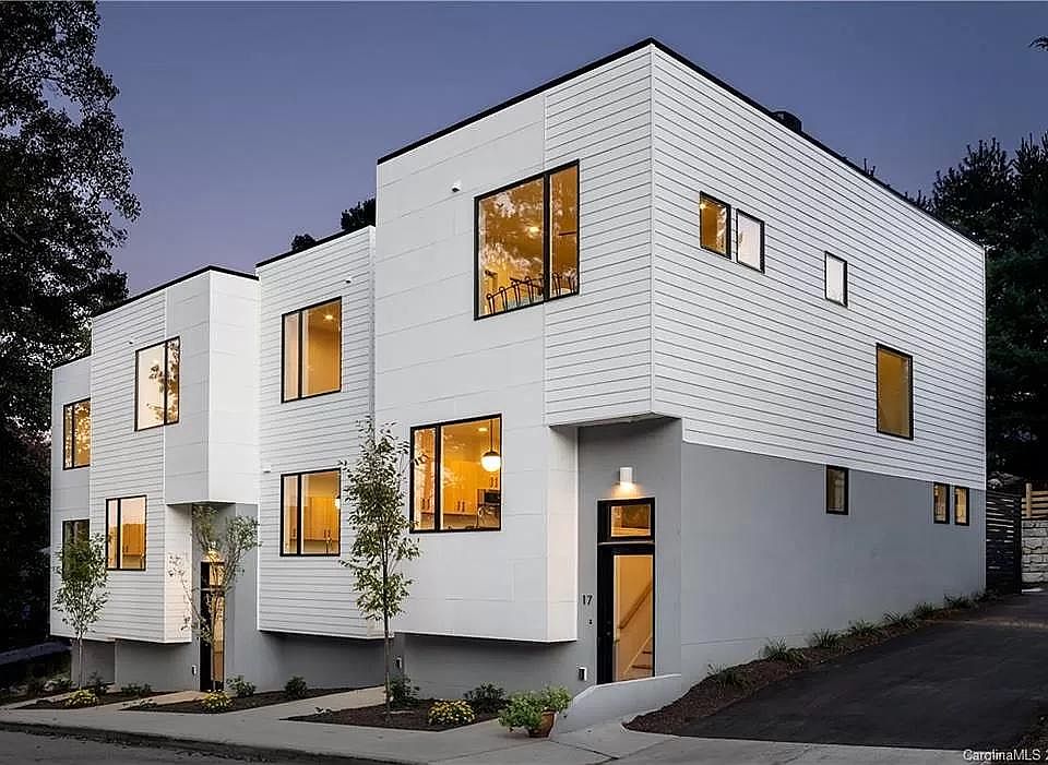 This is a four unit complex, and the available unit is the last one on the left.