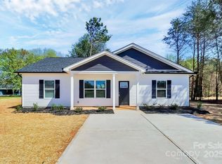 882 Old Mocksville Rd, Statesville, NC 28625