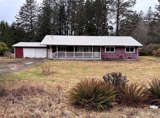 4505 Sandridge Rd, Long Beach, WA 98631