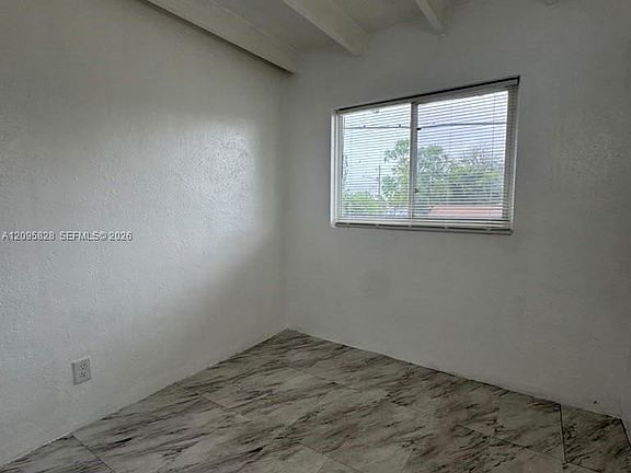 3rd image of 845 SW 6th St APT 4