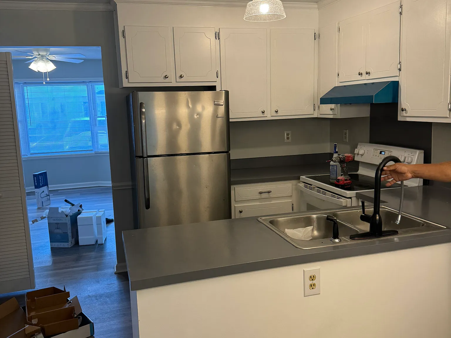 2 bed, 1.5 bath, 1041 sqft, $990 — Photo 4