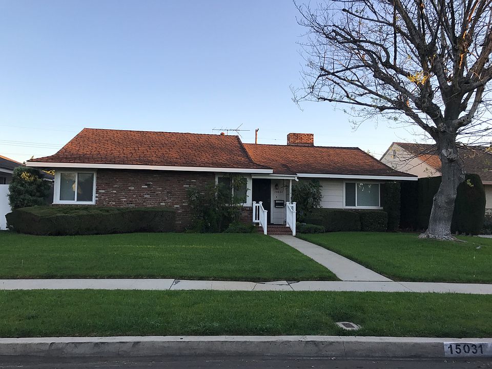 1st image of 15031 Tuba St