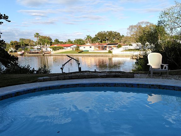4th image of 801 Seacrest Dr