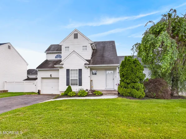 6 Red Maple Drive, Brick, NJ 08724