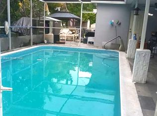 7829 Alhambra Blvd #1, Hollywood, FL 33023