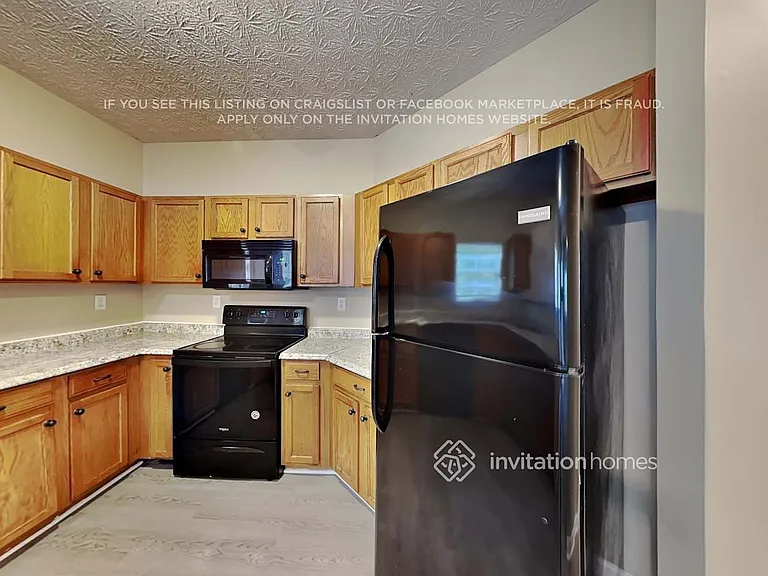 128 Shadow Creek Ct — Photo 8