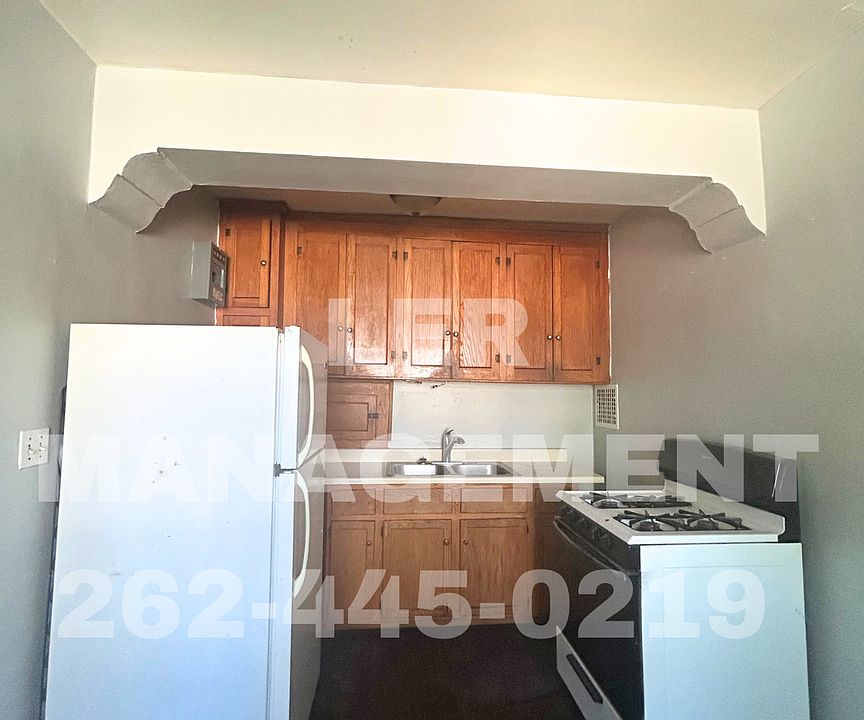 1st image of 2701 Arlington Ave #4