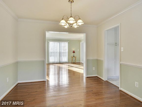 3rd image of 6035 Shaffer Dr
