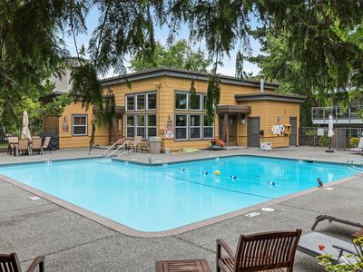 22910 90th Avenue W #D206, Edmonds, WA, 98026