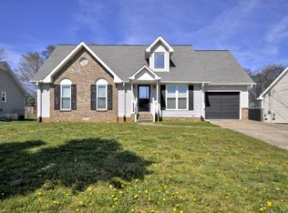 1408 Marla Ct, Clarksville, TN