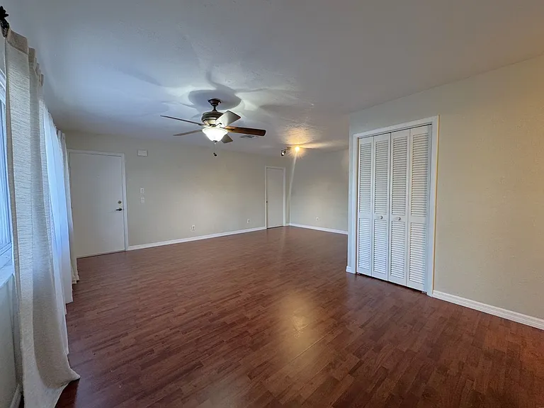 22481 Westchester Blvd #A4 — Photo 26