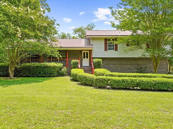 568 N Morris St, Hartford, AL 36375