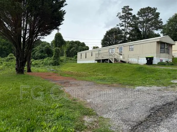 113 Tinsley Heights Dr, Spartanburg, SC 29303