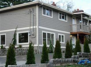 10046 21st Ave SW, Seattle, WA 98146