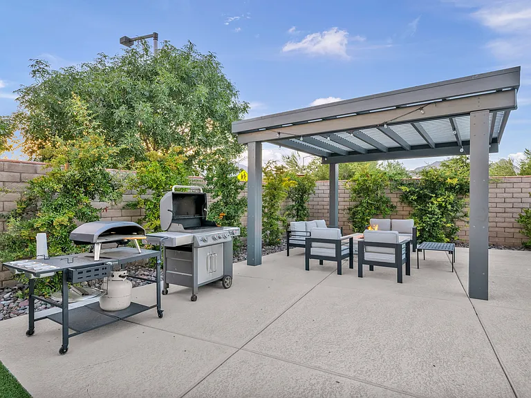 233 Castellari Dr — Photo 44