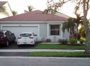 825 Stanton Dr, Weston, FL 33326