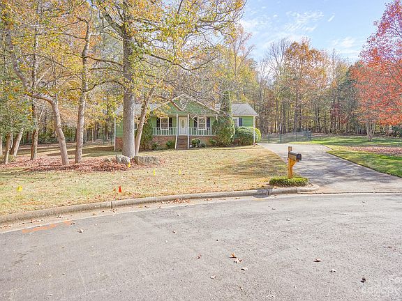 2nd image of 3433 Marblewood Ct