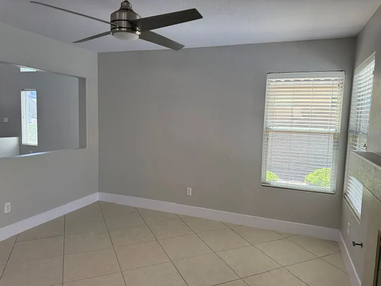 1528 Splinter Rock Way — Photo 16