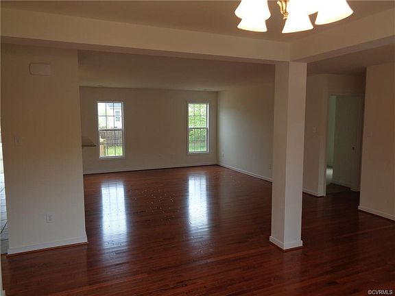 4th image of 11511 Oakrise Pl