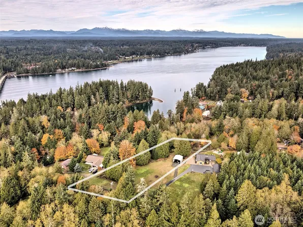 65 E South Island Drive, Shelton, WA 98584