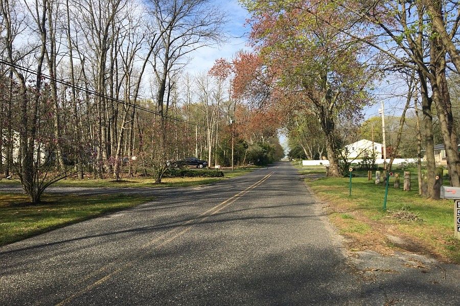 2nd image of 1507 Hall Ave