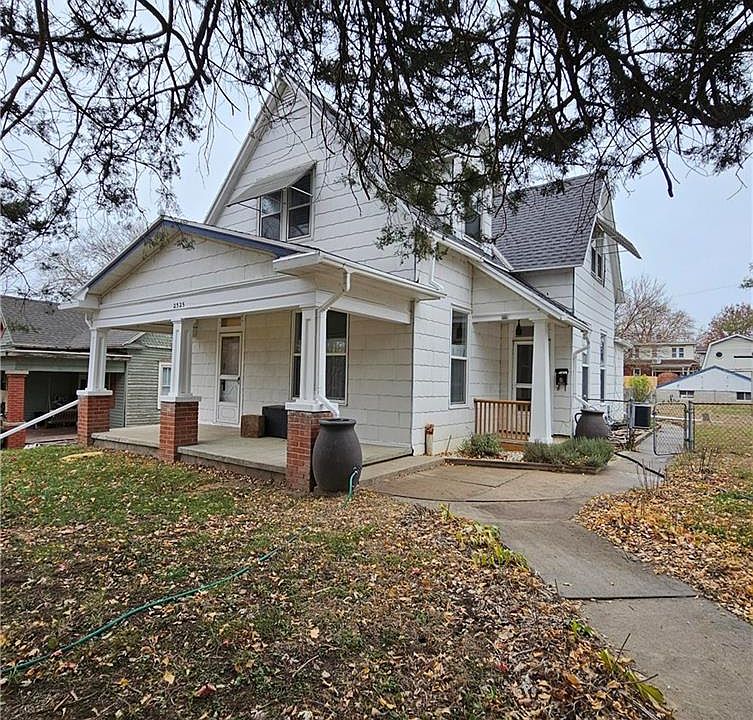 1st image of 2325 S 17th St