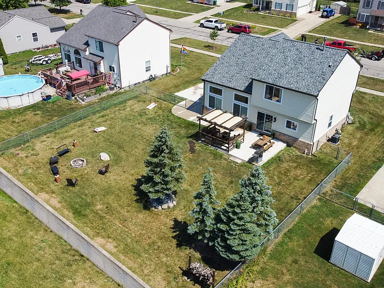 51897 Huntley Ave — Photo 7