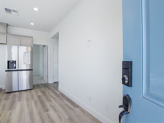 3rd image of 2926 Granger St #2