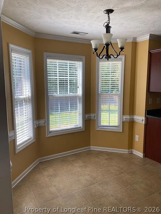 3 bed, 2.0 bath, 1525 sqft, $1,750 — Photo 4