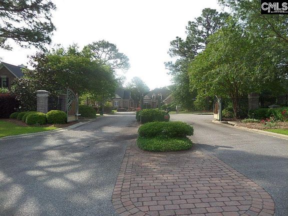 2nd image of 140 Sanibel Cir