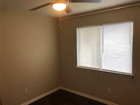 5th image of 356 Jim Miller Dr
