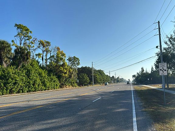 4th image of 21010 Midway Blvd