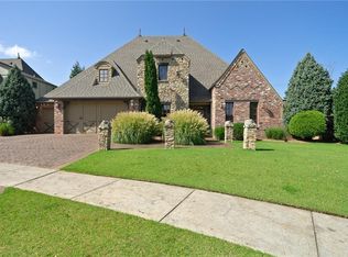 3500 SW Champagne Ave, Bentonville, AR 72712